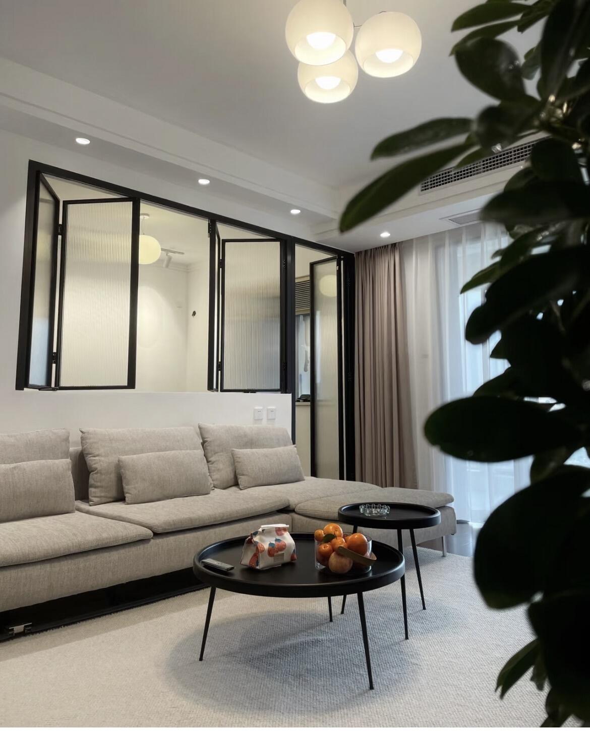 Living Room Folding Window with Ribbed Glass